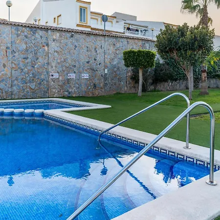 Casa Solsiesta - Sunny Terrace, Pool & Chill Vibes Gran Alacant