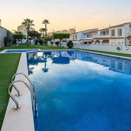 Holiday home Casa Solsiesta - Sunny Terrace, Pool & Chill Vibes *